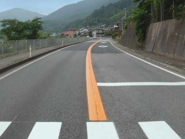 区画線工の施工事例